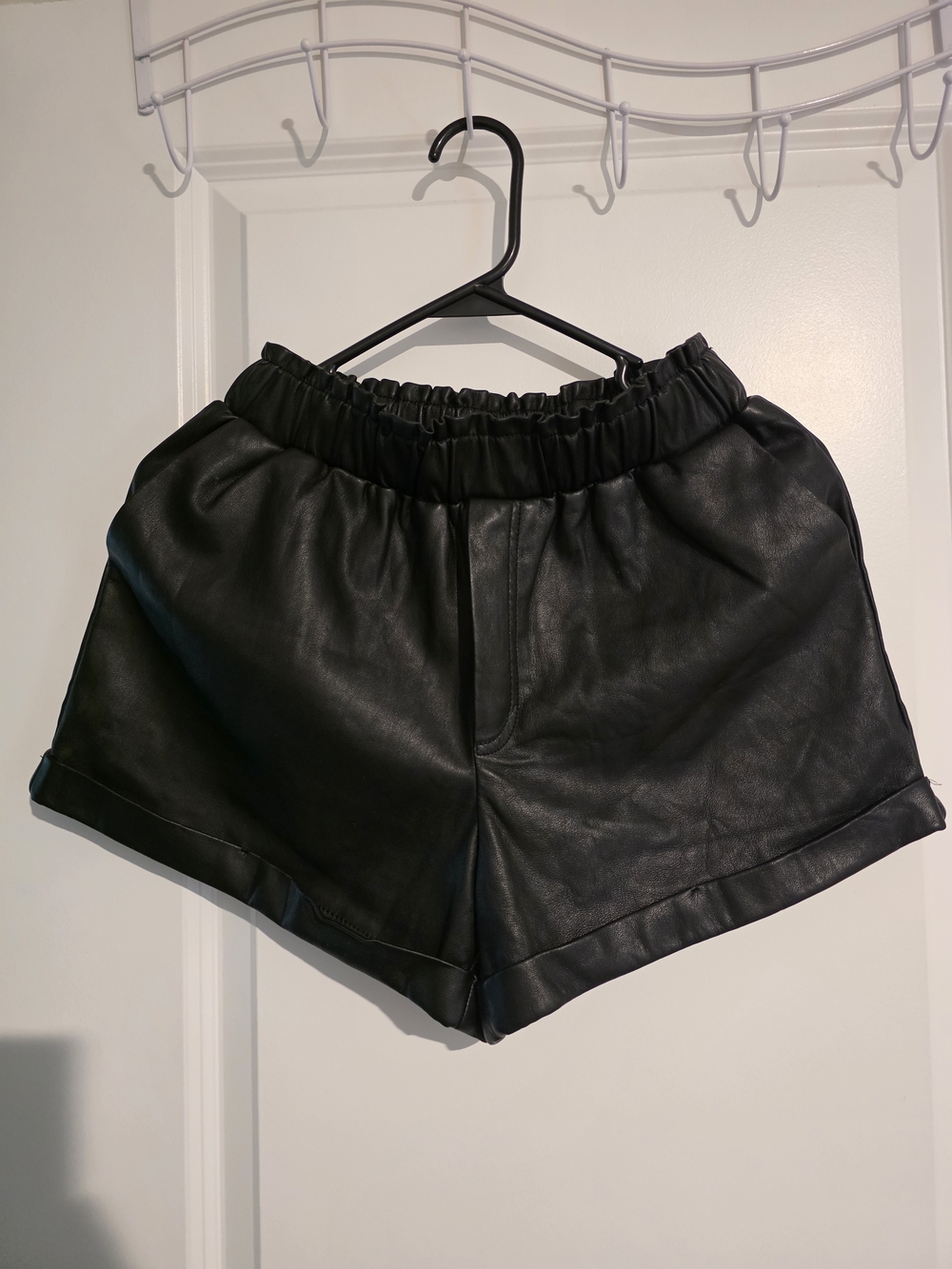 Black Faux Leather Elastic Waist Women's Shorts